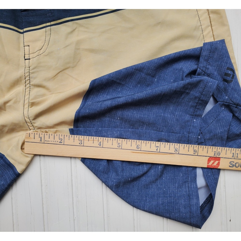 Travis Mathew Mens Navy Tan Color Block Board Shorts Swim Trunks Size 32 - Picture 4 of 6